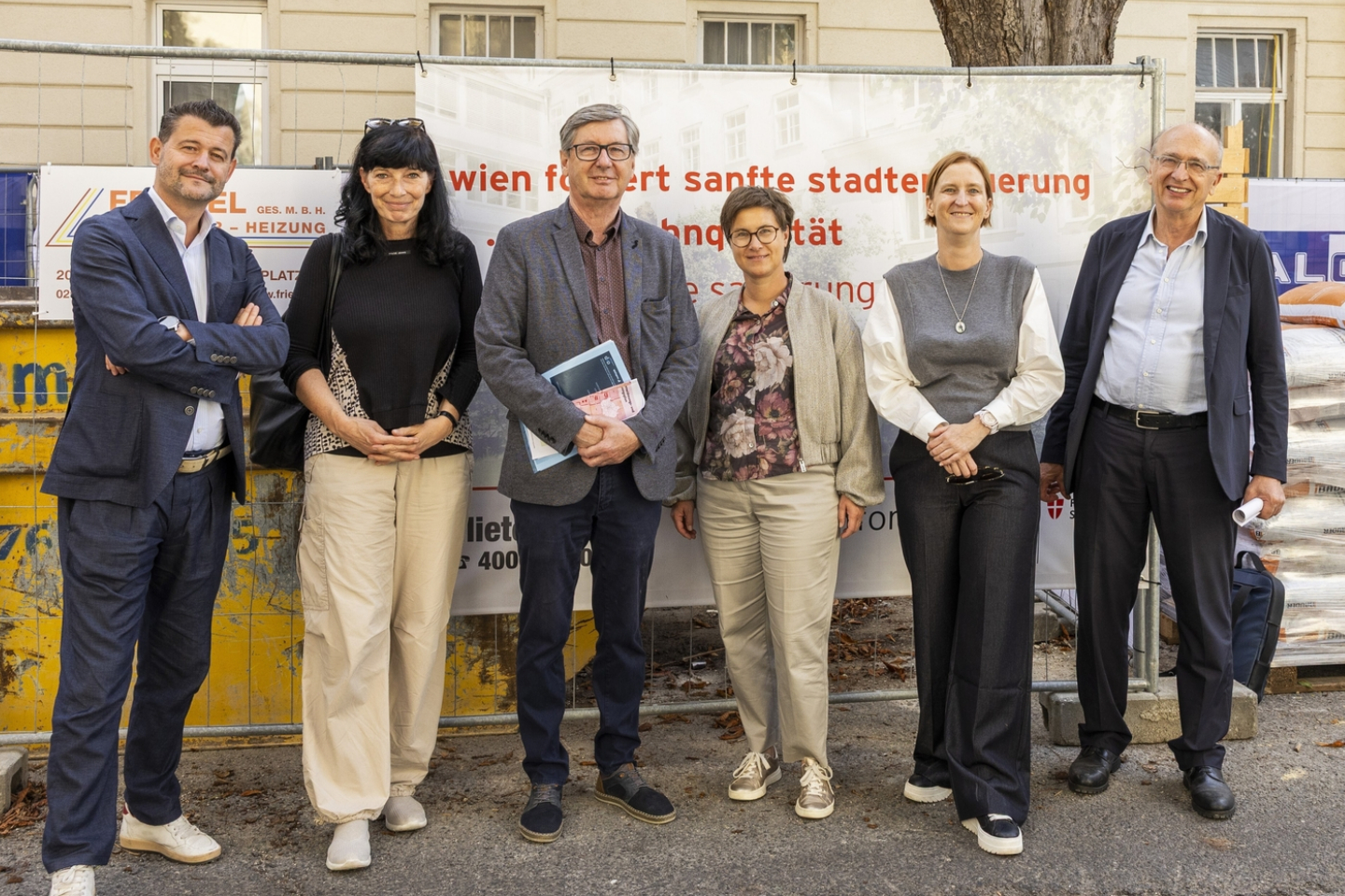 Fototermin beim Sanierungsobjekt in der Iglaseegasse 37